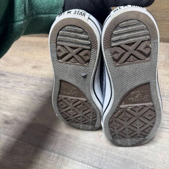 Converse Shoreline Gray Canvas Sneakers Women's Size 8 - Picture 4 of 7